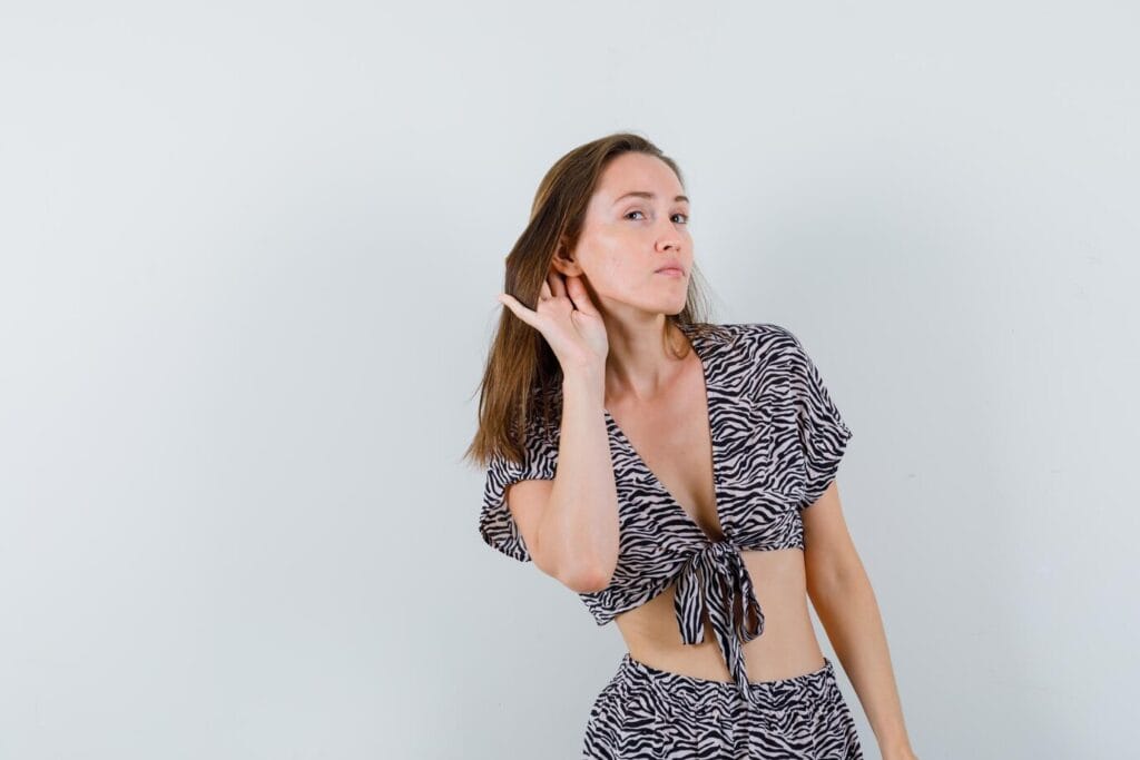 Ignoring Neck and Hand Fashion