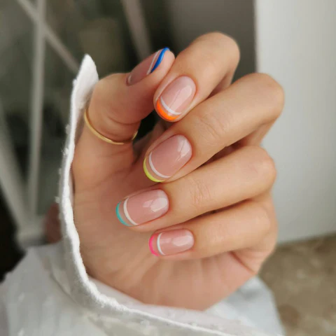 Transparent Tips – The Modern French Manicure