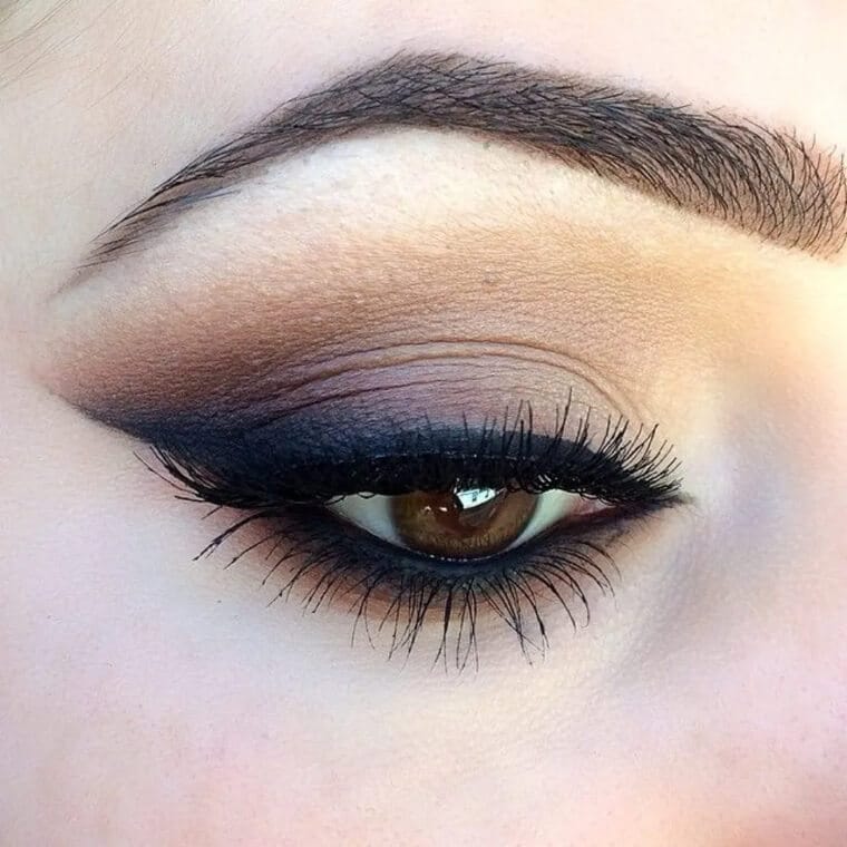 Incorporate Matte Eyeshadow into Your Look