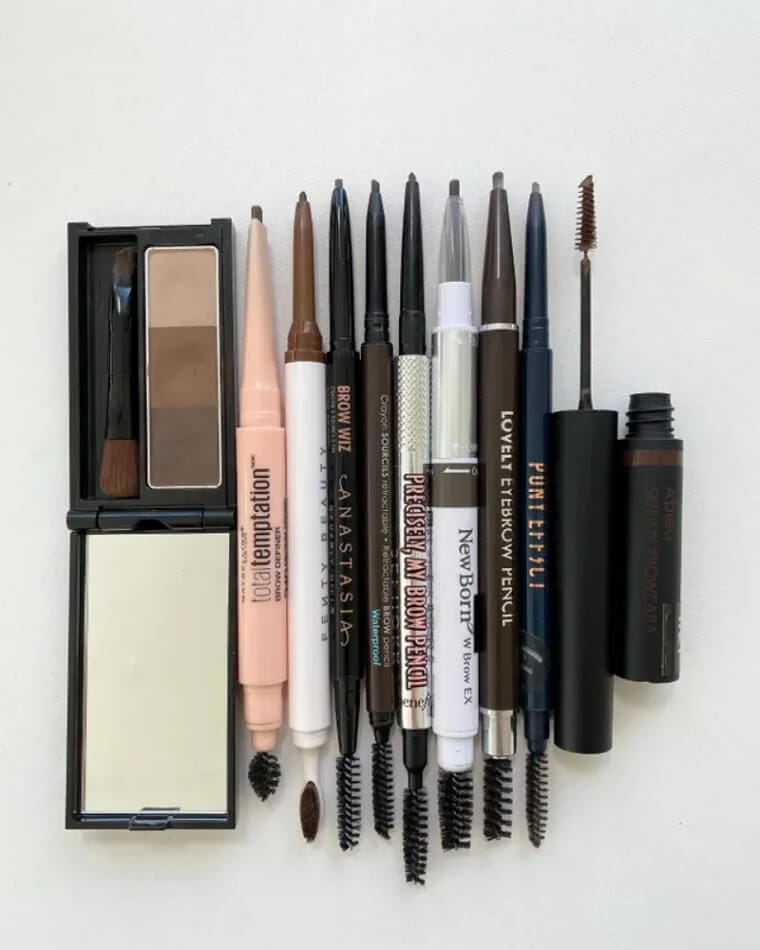 Invest in a High-Quality Eyebrow Brush