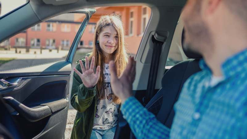 Man Wonders How To Proceed After His GF’s Parents Make A Facebook Group That Could Ruin His Life